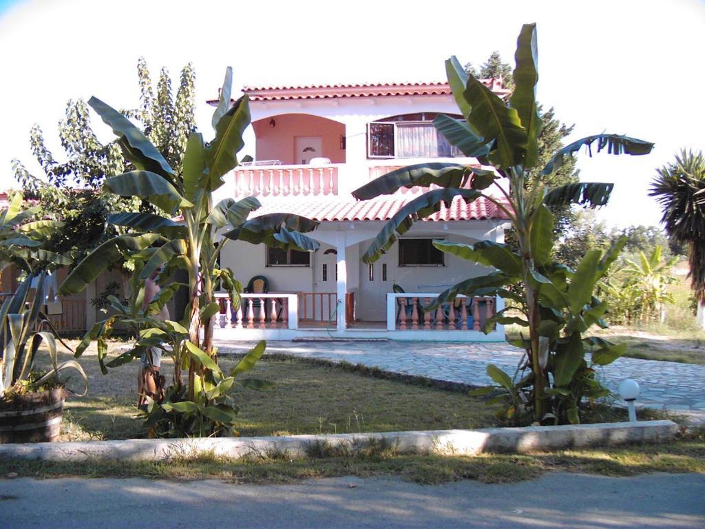 Banana Place Aparthotel Ζαχάρω Εξωτερικό φωτογραφία